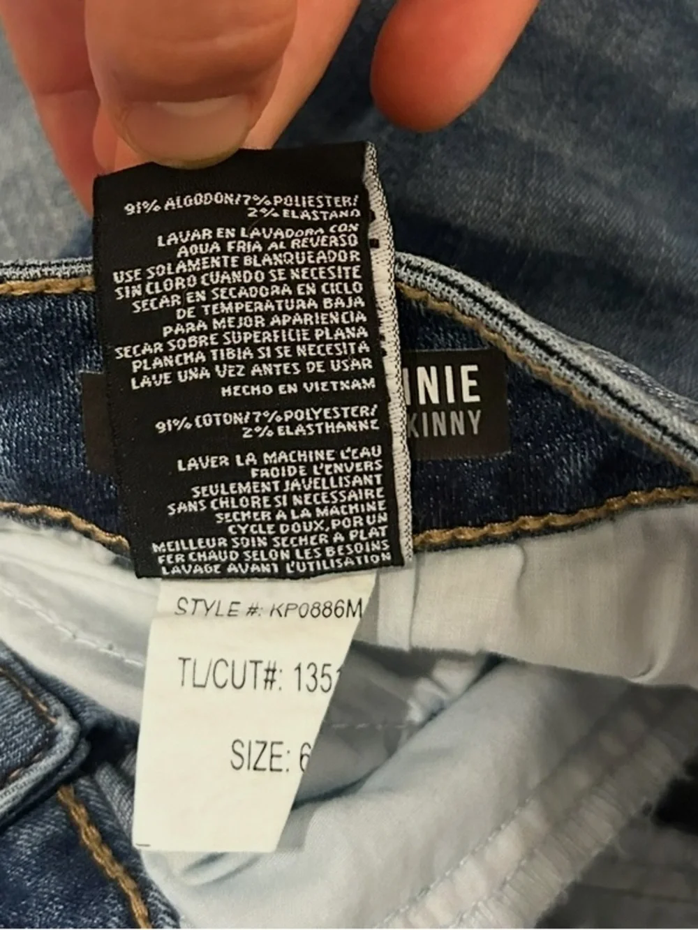 Kut from the Kloth High-Rise Button-Fly Distressed Jeans - Blue Size 6